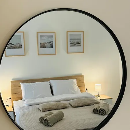 アパート Seeyou セント・ポールズ・ベイ